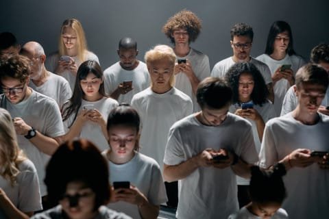 10 stratégies pour surmonter votre addiction aux réseaux sociaux