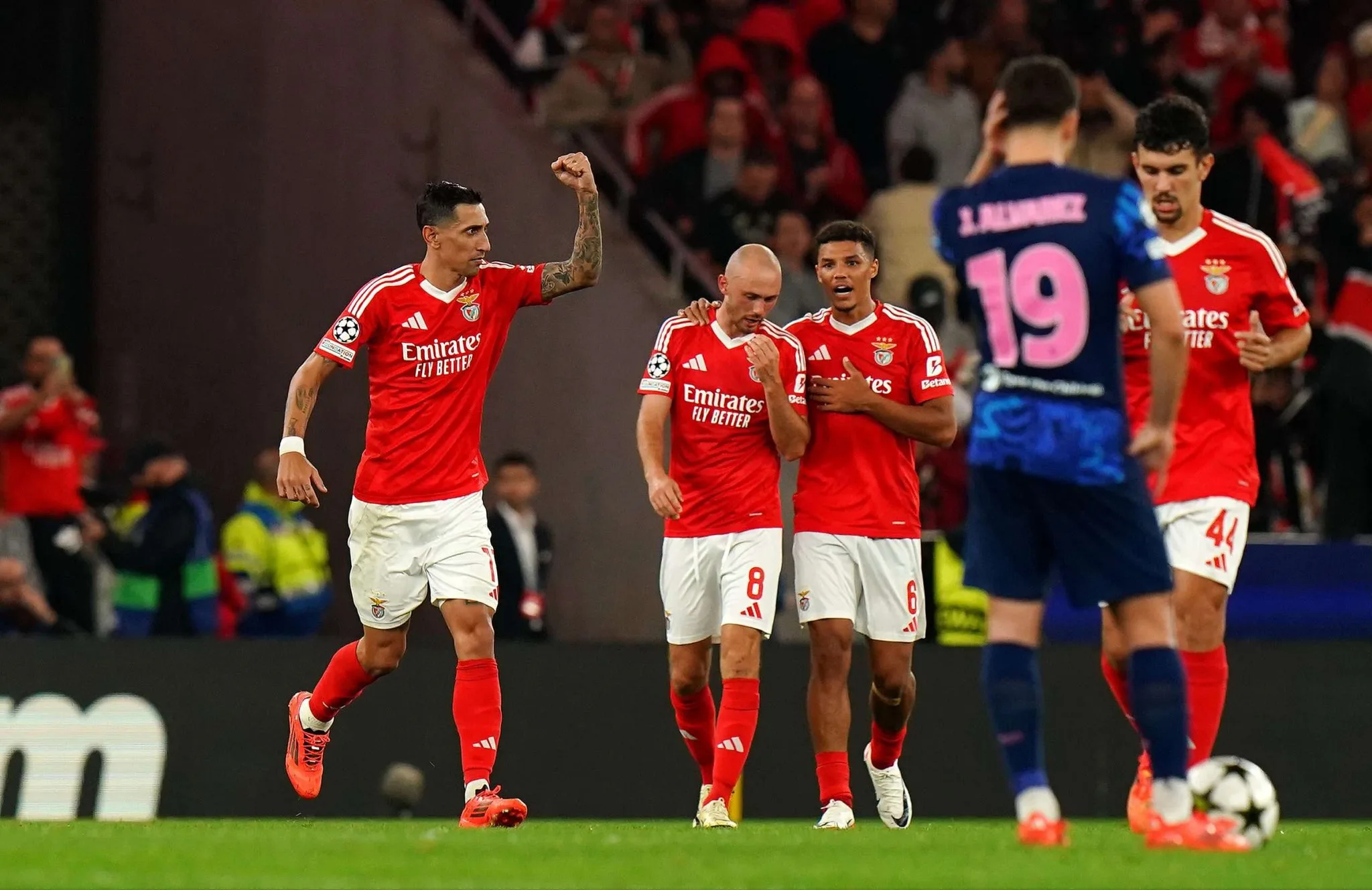 L’Atlético Madrid a subi une défaite écrasante de 4-0 contre le SL Benfica