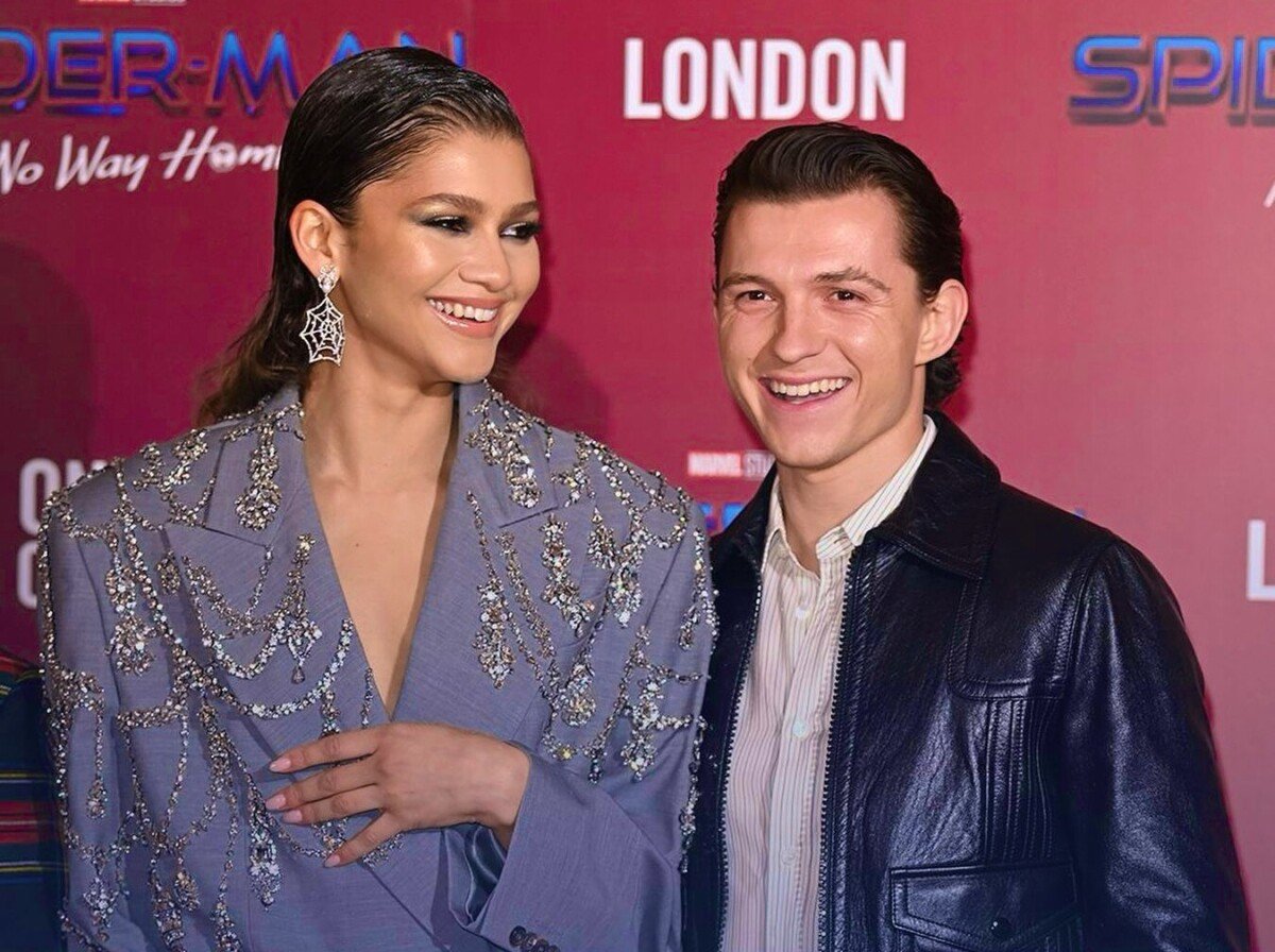 Zendaya et Tom Holland : Un amour sous les projecteurs, de leurs débuts à leurs fiançailles