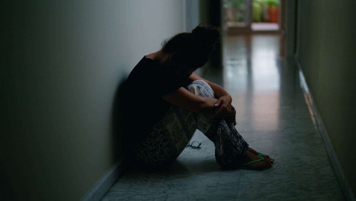Suicide chez les jeunes : pourquoi en parle-t-on si peu et comment agir ?