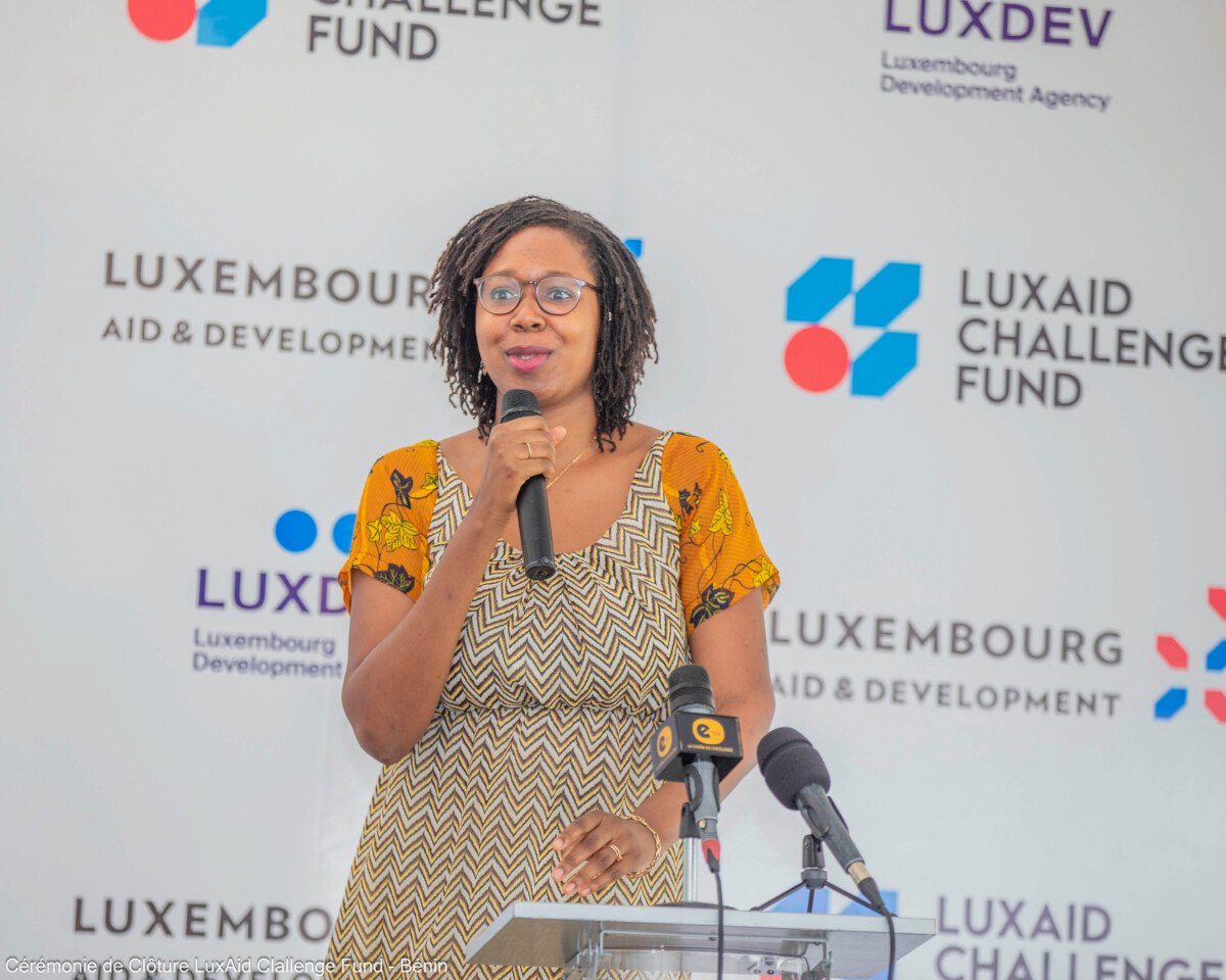 Livia SOSSOU, Conseillère technique principale -Développement digital, LuxDev pendant l'Annonce des lauréats du LuxAid Challenge Fund Bénin