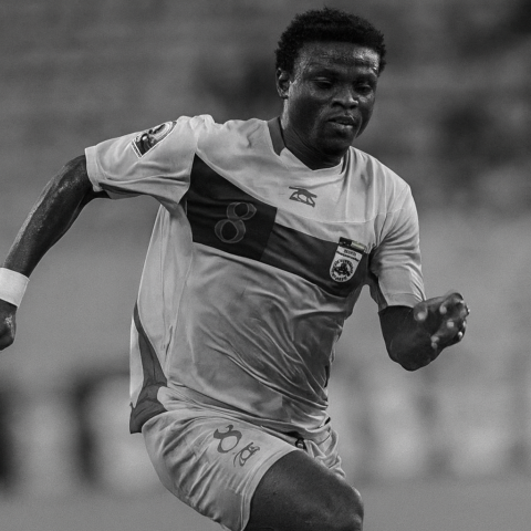 Qui est Razak Omotoyossi : la légende du football partie trop tôt ?